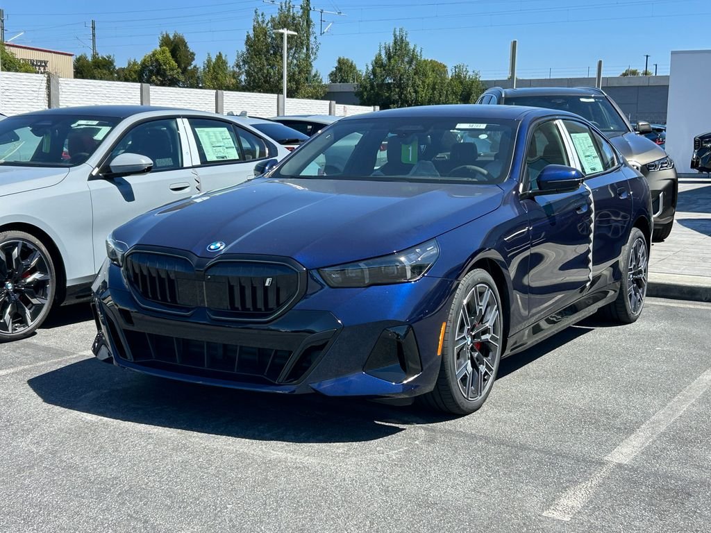 New 2027 Tanzanite Blue II Metallic BMW eDrive40 image 2