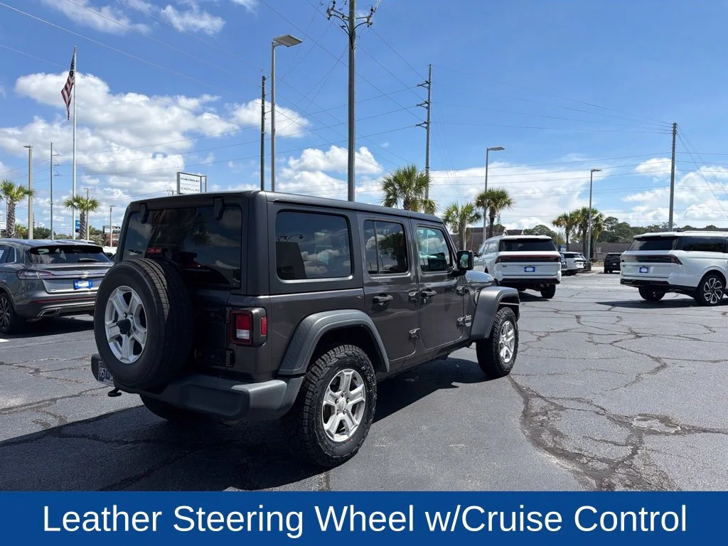 Used 2020 Gray Jeep Unlimited Sport S image 5