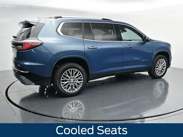 Used 2024 Blue GMC Denali image 10
