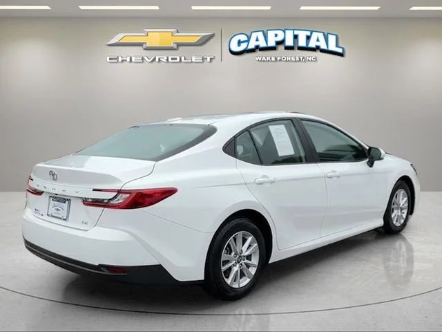 Used 2025 White Toyota LE image 5