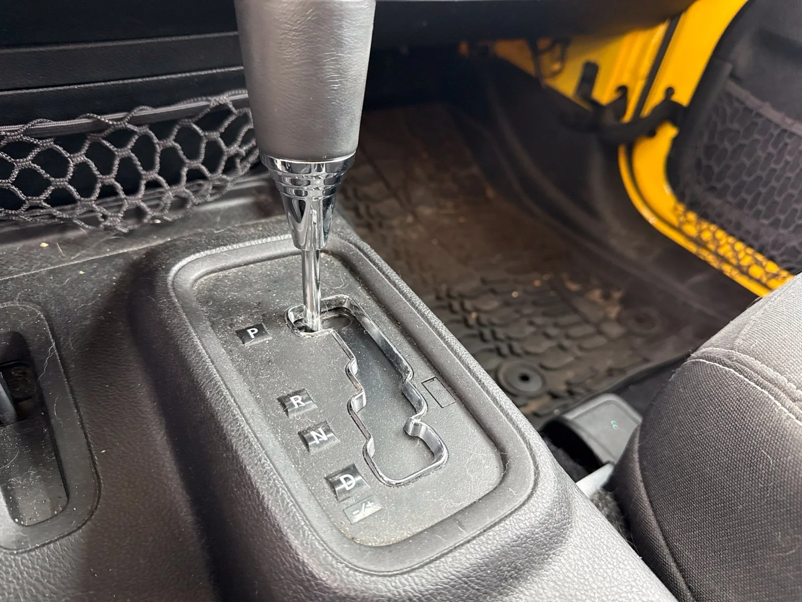 Used 2015 Baja Yellow Clearcoat Jeep Sahara image 26