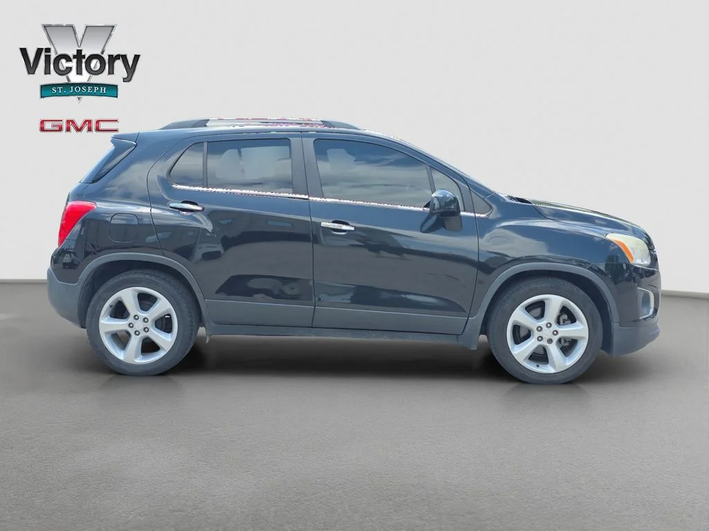 Used 2015 Black Chevrolet LTZ image 19