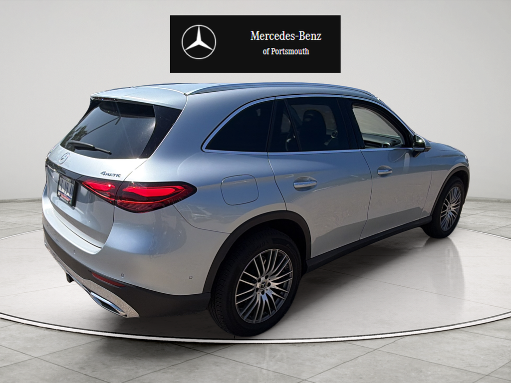 Used 2026 Silver Mercedes-Benz GLC 300 image 5