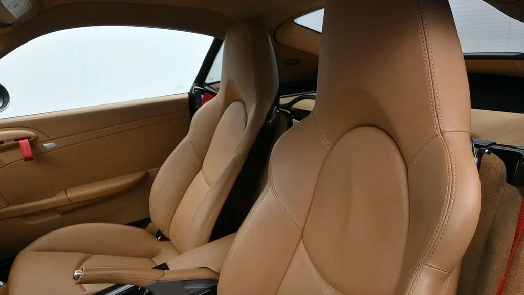 Used 2012 Black Porsche R image 4