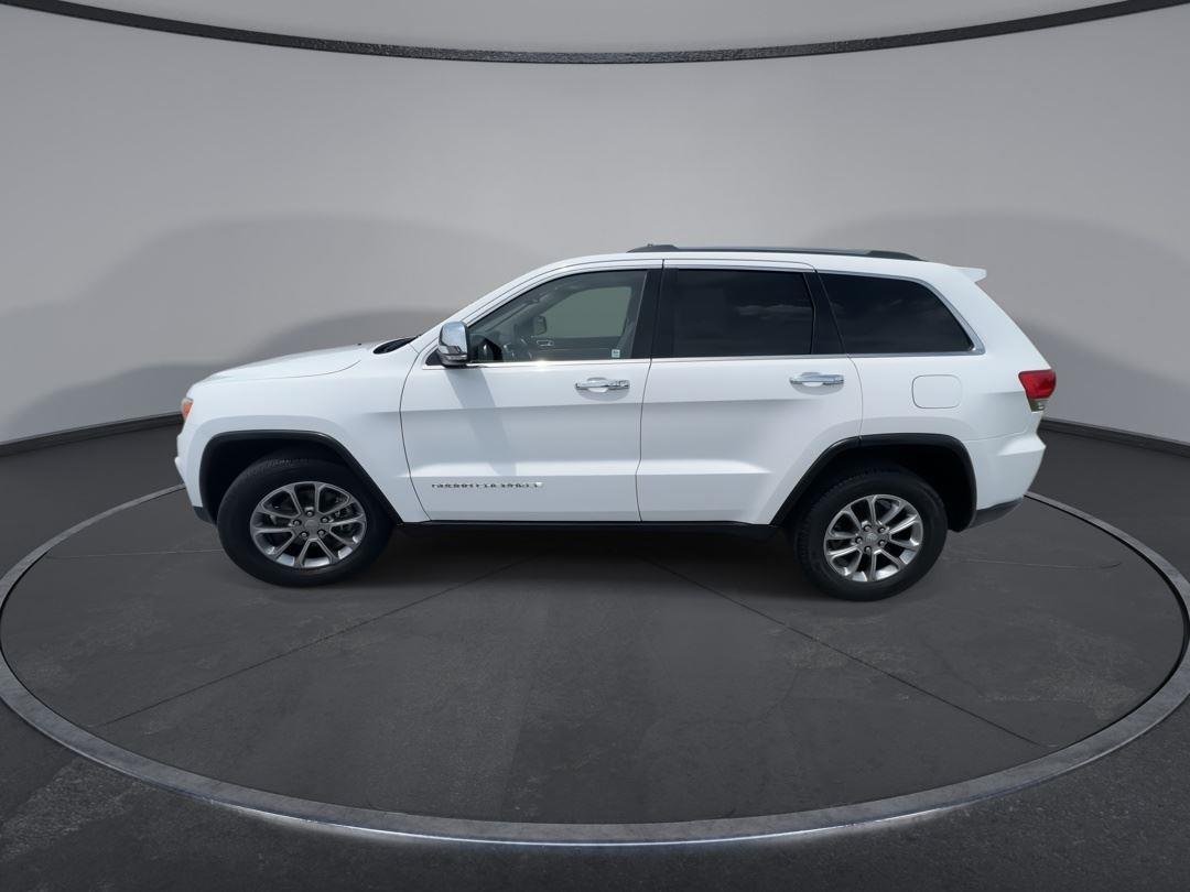 Used 2016 Bright White Clearcoat Jeep Limited image 5