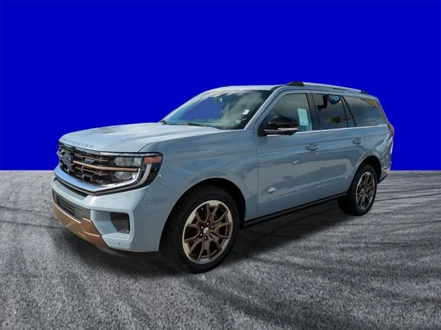New 2026 Gray Ford King Ranch image 8