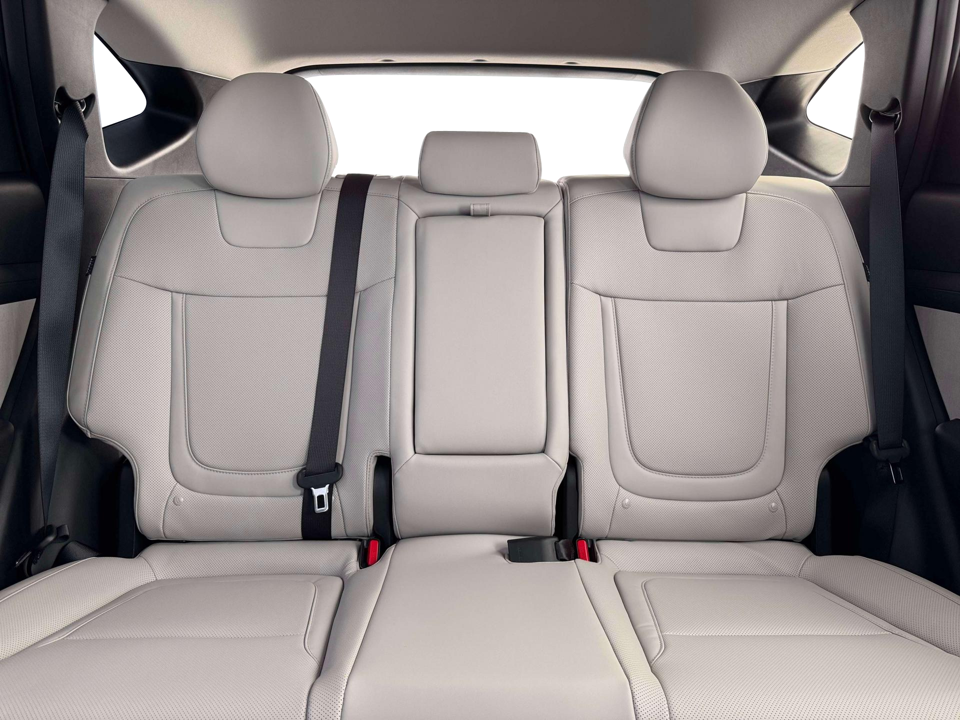 New 2026 Gray Hyundai SEL Convenience image 16