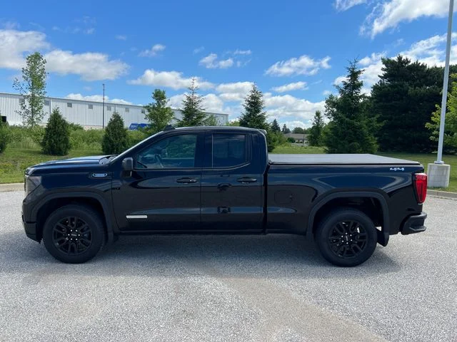 Used 2025 Black GMC Elevation image 8