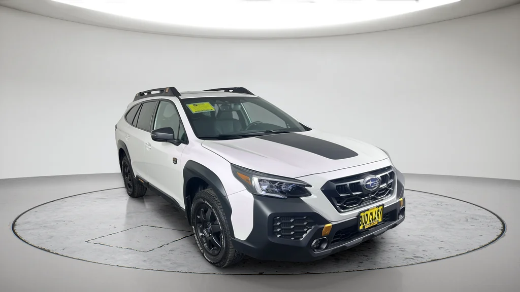 Used 2025 White Subaru Wilderness image 5