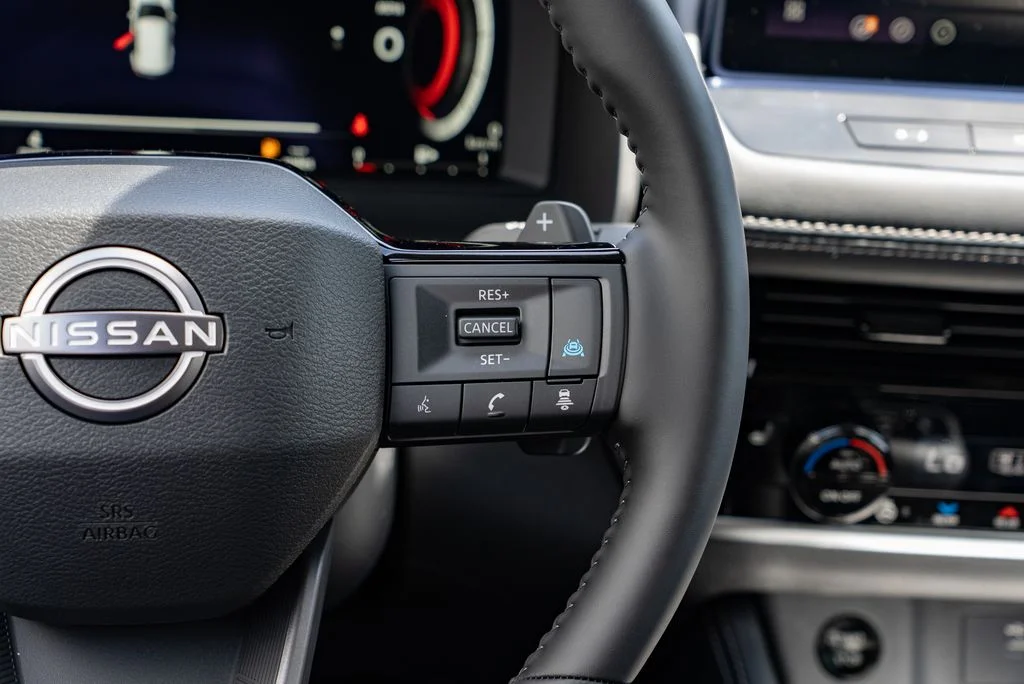 New 2026 Deep Ocean Blue Pearl Nissan Platinum image 15