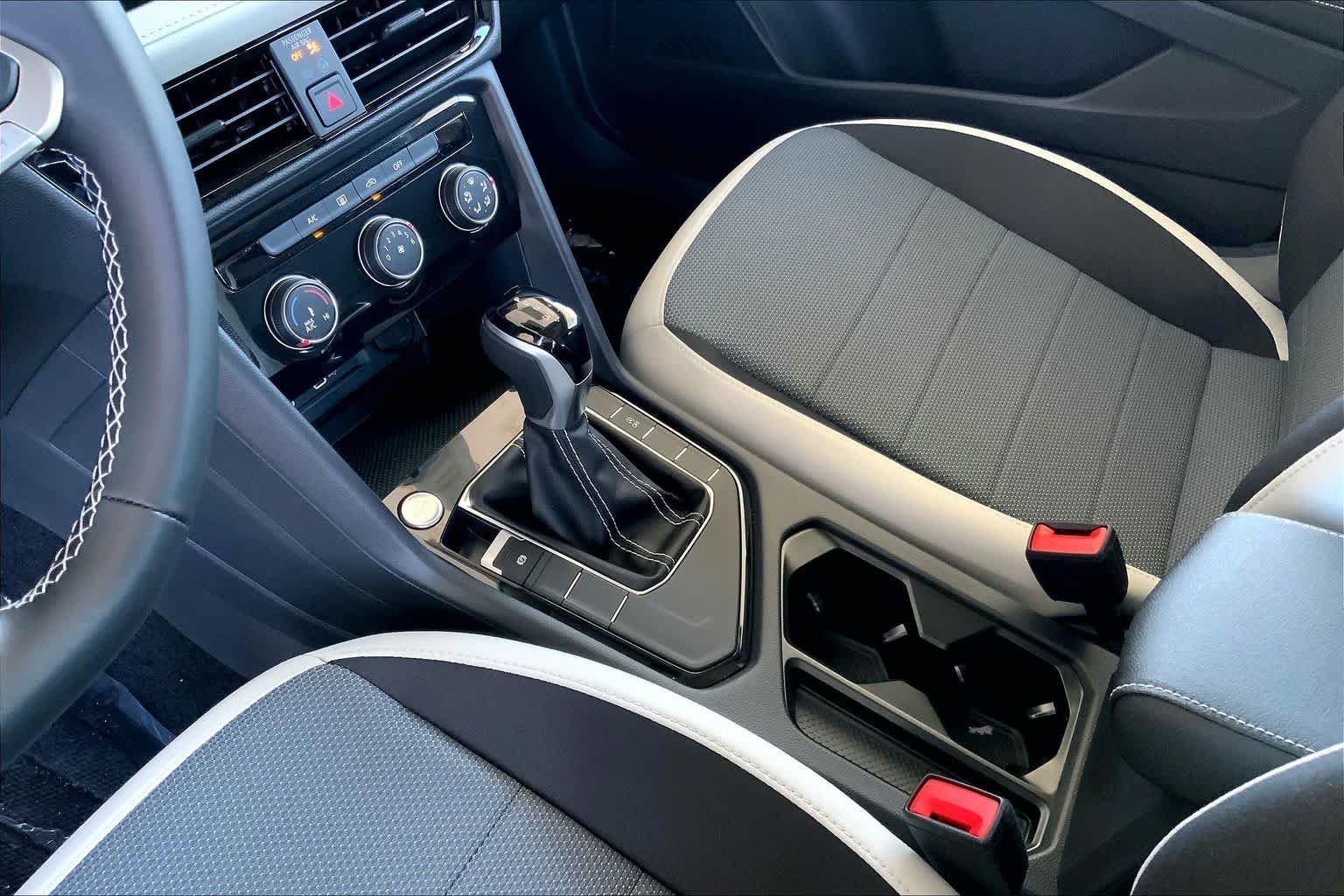 2026 Volkswagen Taos S - Photo 7