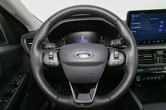 Used 2023 Silver Ford Active image 31