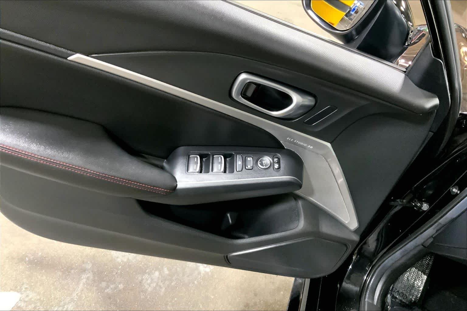 Used 2024 Majestic Black Pearl Acura Type S image 36