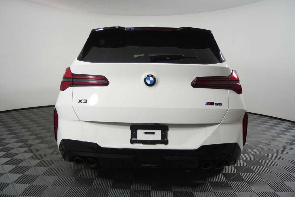 New 2026 Alpine White BMW M50 xDrive image 4