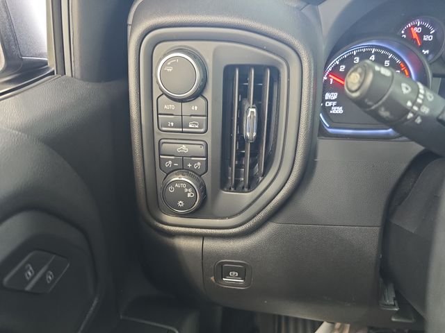 Used 2023 Gray Chevrolet Custom image 19