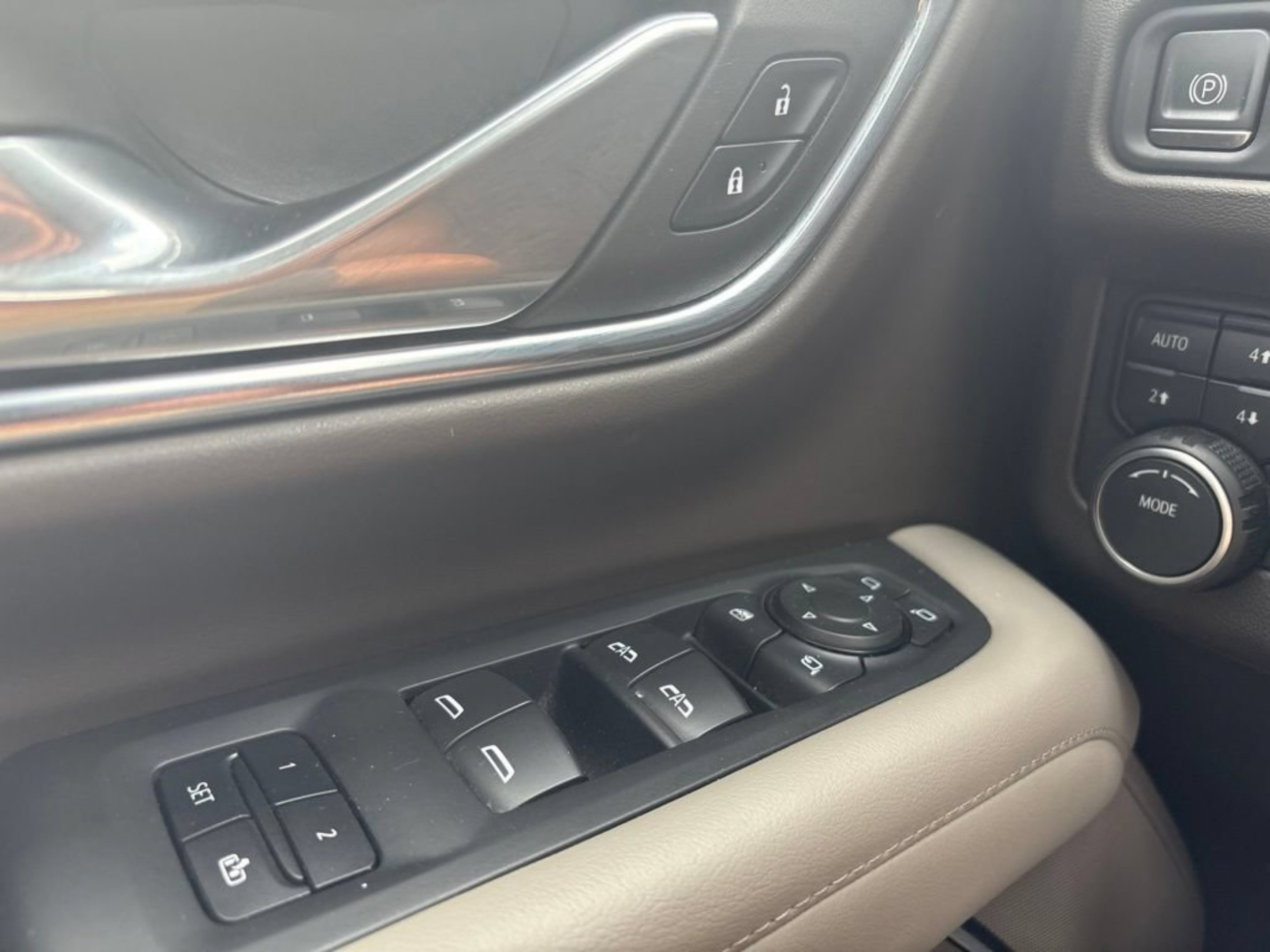 Used 2023 Sterling Gray Metallic Chevrolet Z71 image 14