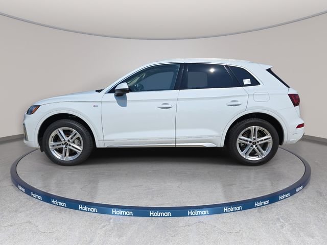 Used 2024 White Audi 55 Premium image 9