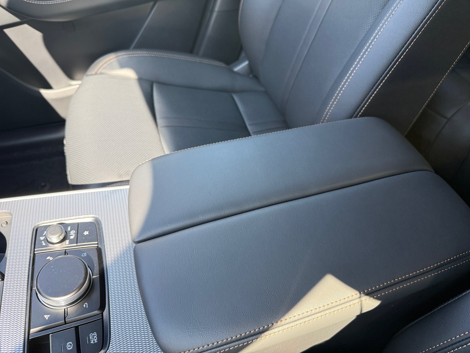 New 2026 Rhodium White Premium Mazda Preferred image 14