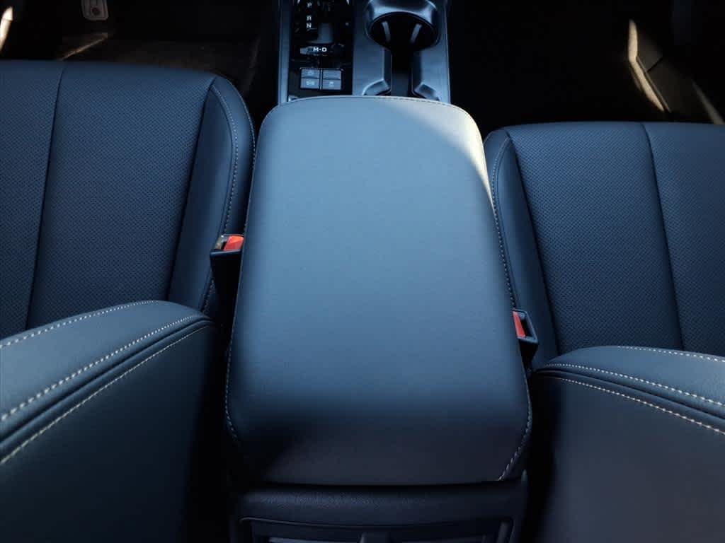 2026 Subaru Outback Limited - Photo 31