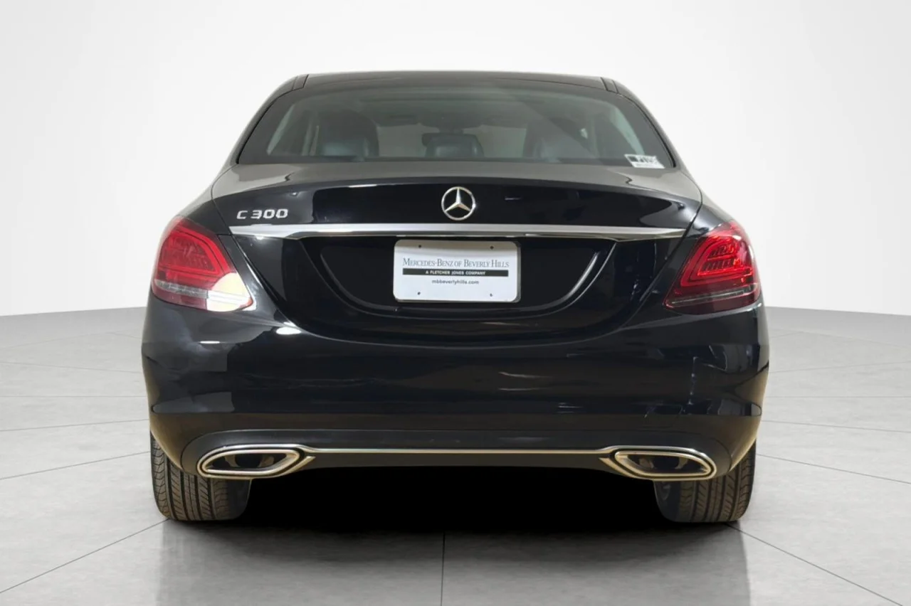 Used 2019 Black Mercedes-Benz C 300 image 4