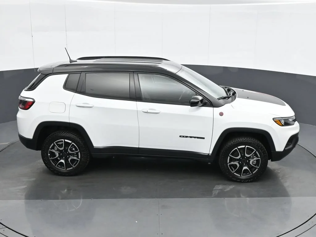 Used 2026 White Jeep Trailhawk image 26