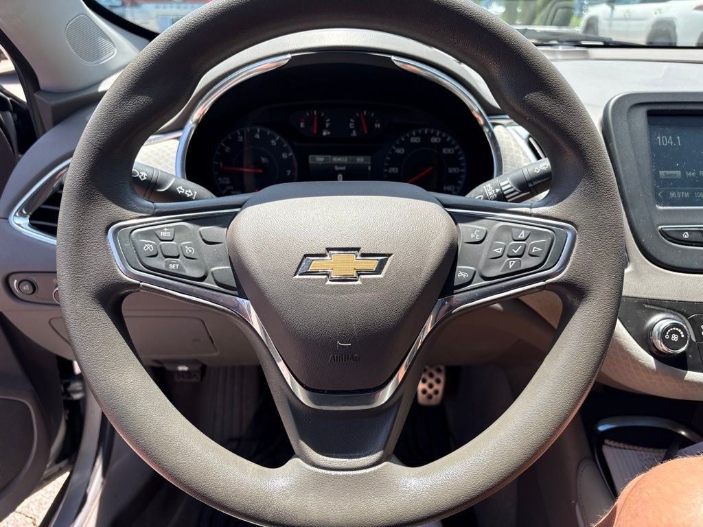 Used 2016 Silver Chevrolet LT image 2