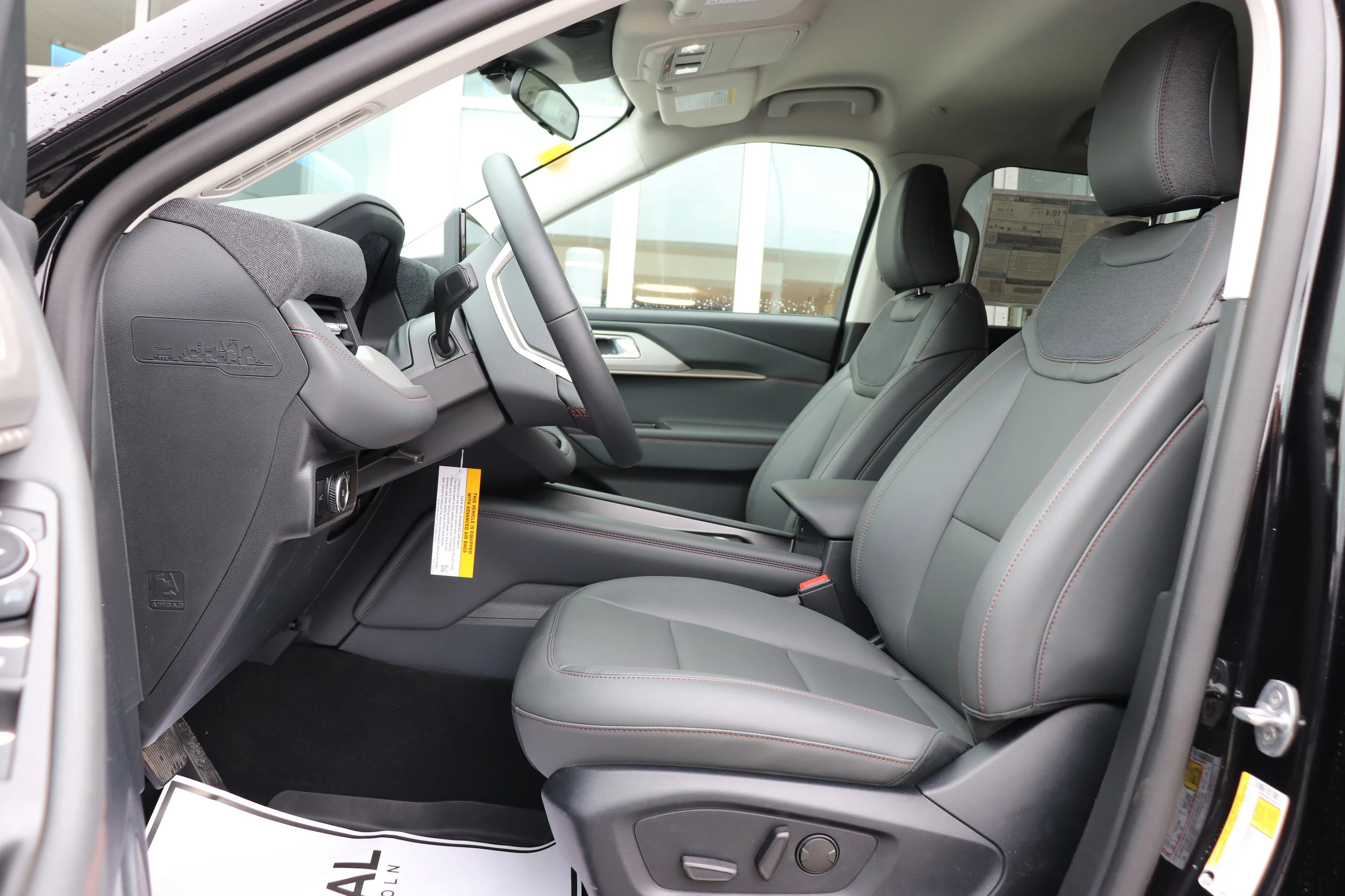 New 2026 AGATE BLACK Ford Active w/200A Pkg image 10