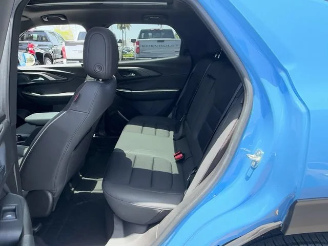 Used 2023 Fountain Blue Chevrolet RS image 11