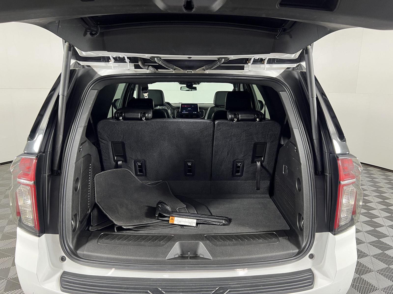Used 2021 Summit White Chevrolet LT image 9