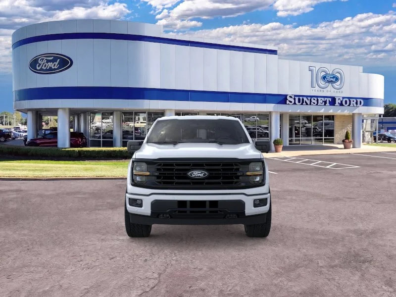 New 2026 Oxford White Ford XLT image 6