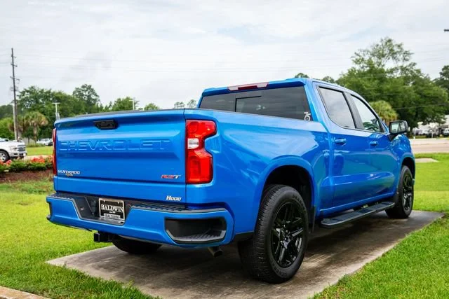 Used 2025 Riptide Blue Metallic Chevrolet RST image 19