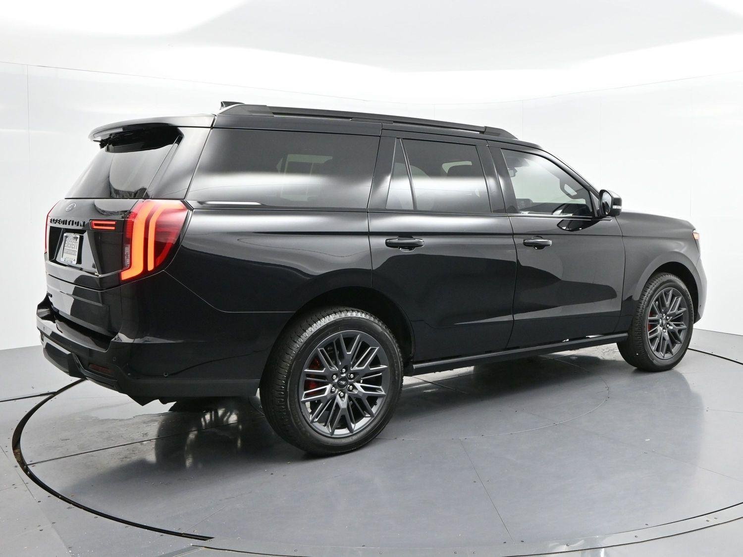 Used 2025 Agate Black Ford Platinum image 7