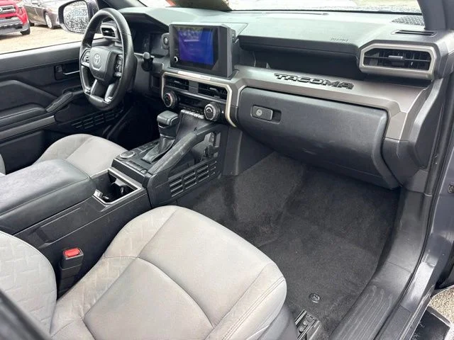 Used 2024  Toyota SR5 image 15