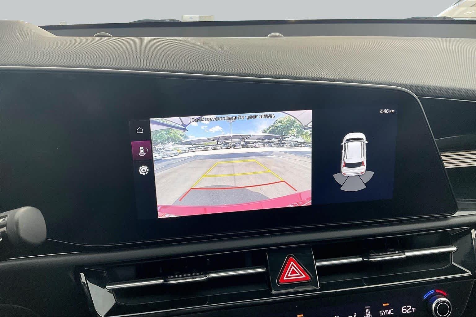 Used 2023 Runway Red Kia Wind image 28