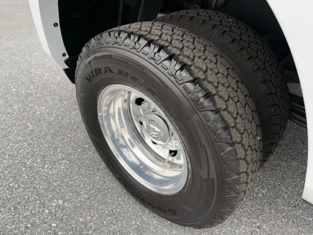 2026 RAM 3500 Limited - Photo 13