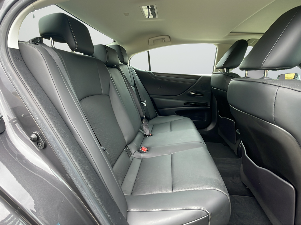 Used 2023 Gray Lexus 350 image 25