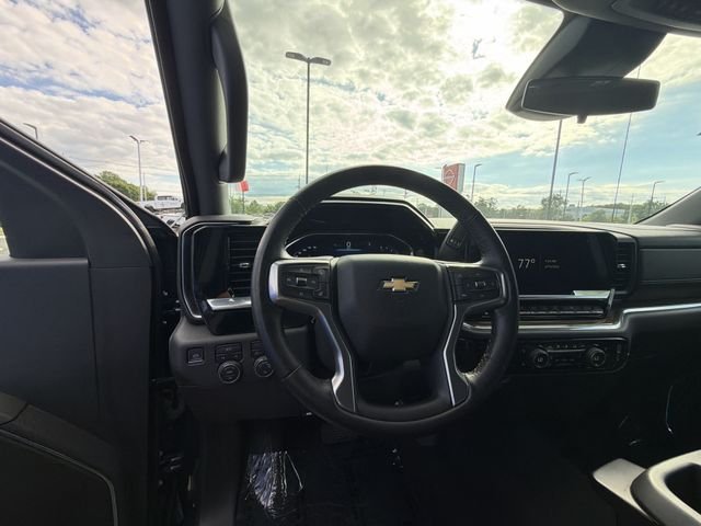 Used 2023 Blue Chevrolet LT image 14