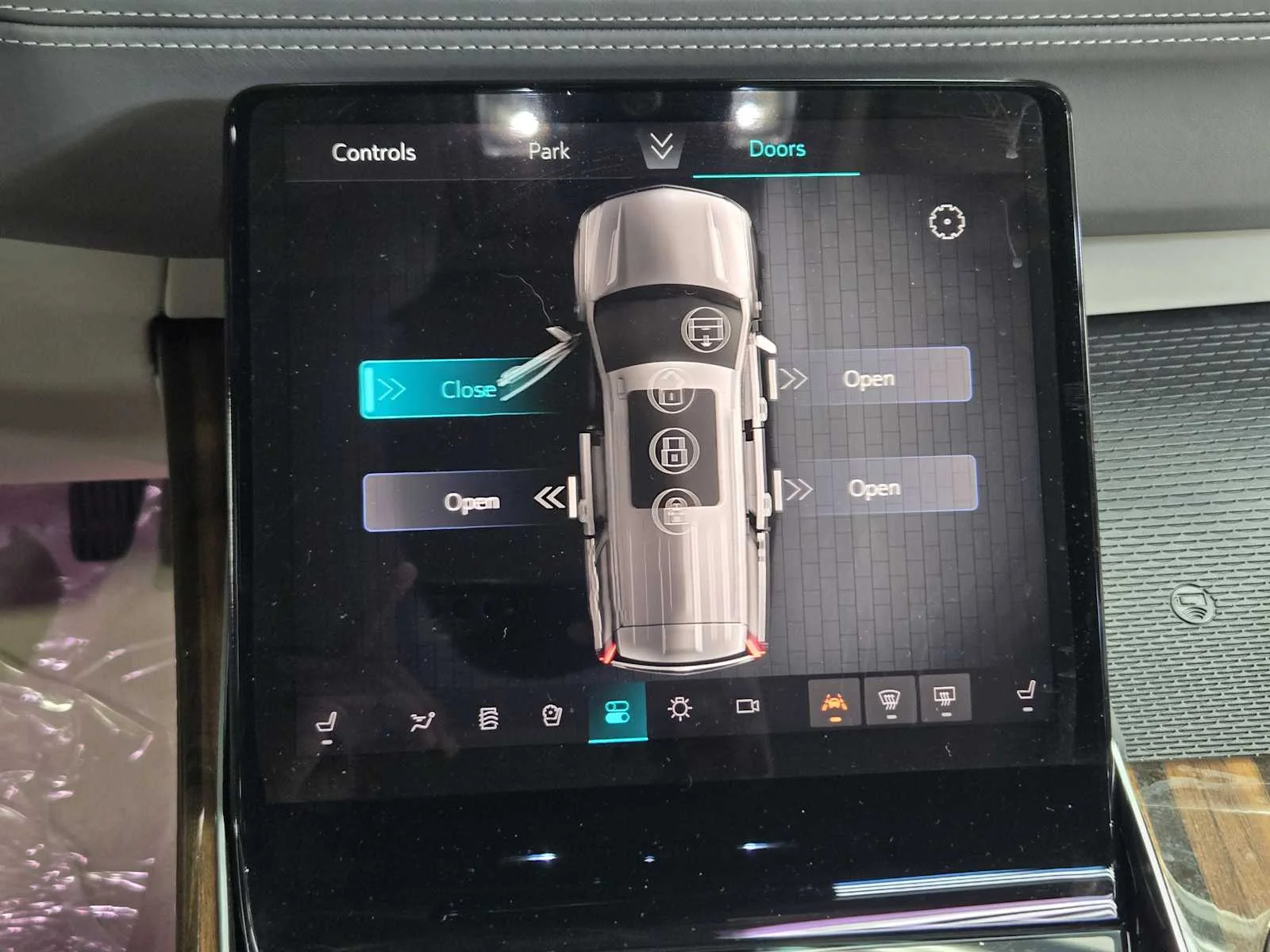 2026 Cadillac Escalade Platinum Sport - Photo 13
