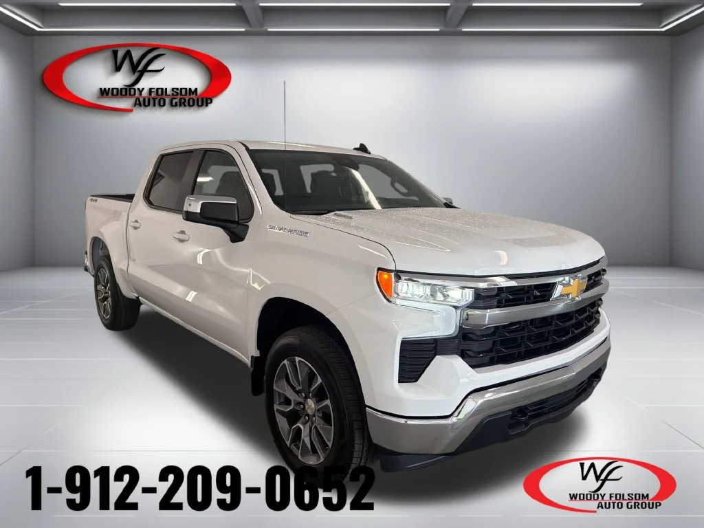 New 2026 Summit White Chevrolet LT (2FL) image 1