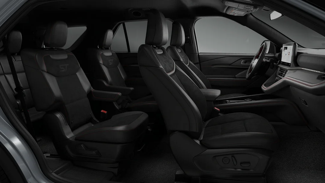 New 2026 SPACE WHITE METALLIC Ford ST image 6