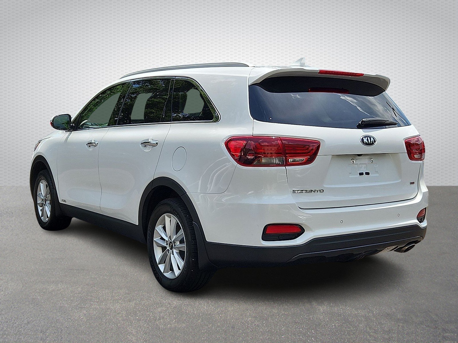 Certified Used 2019 Snow White Pearl - SWP Kia 2.4L LX image 4