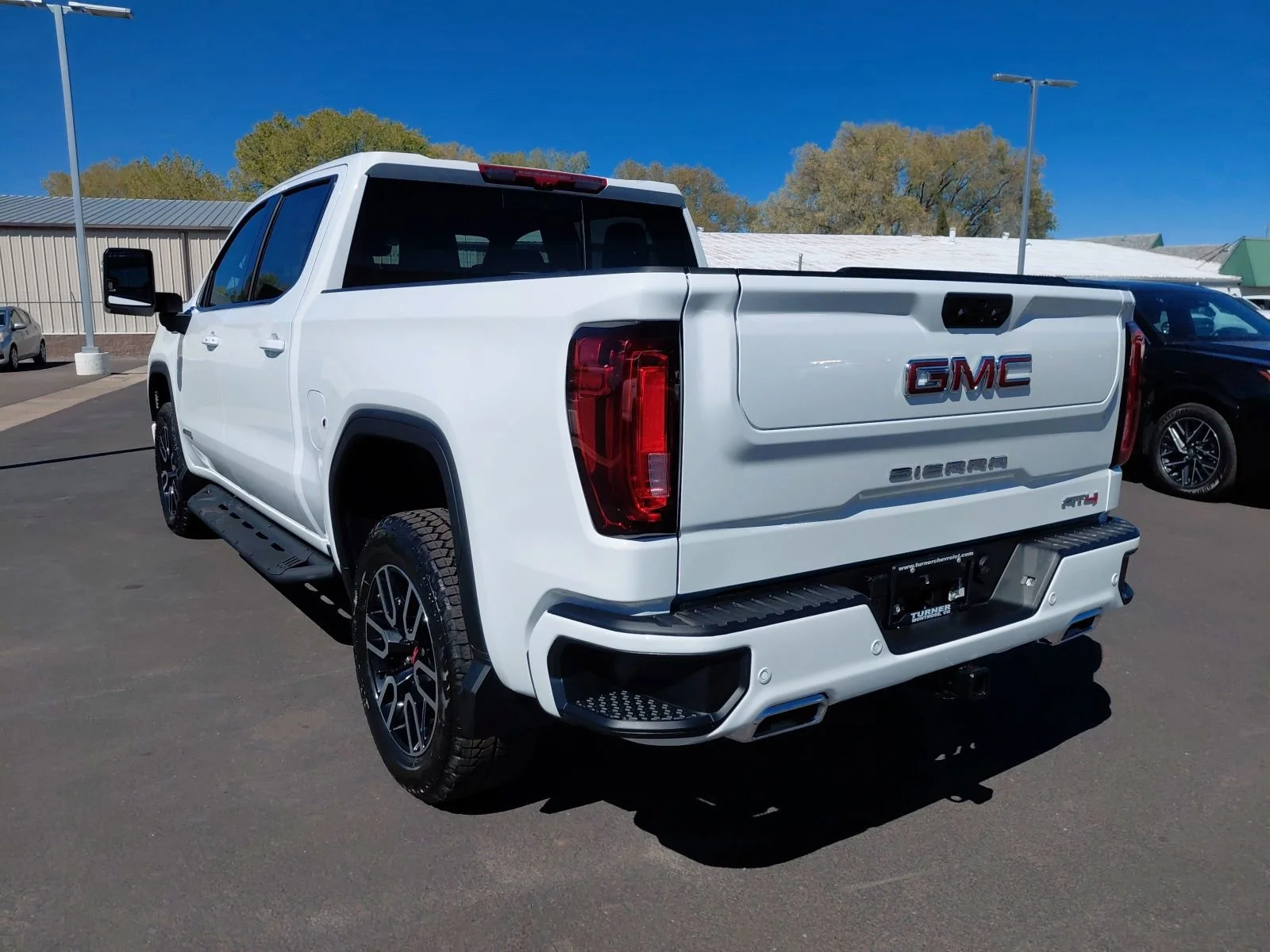 New 2026 Summit White GMC AT4 image 10