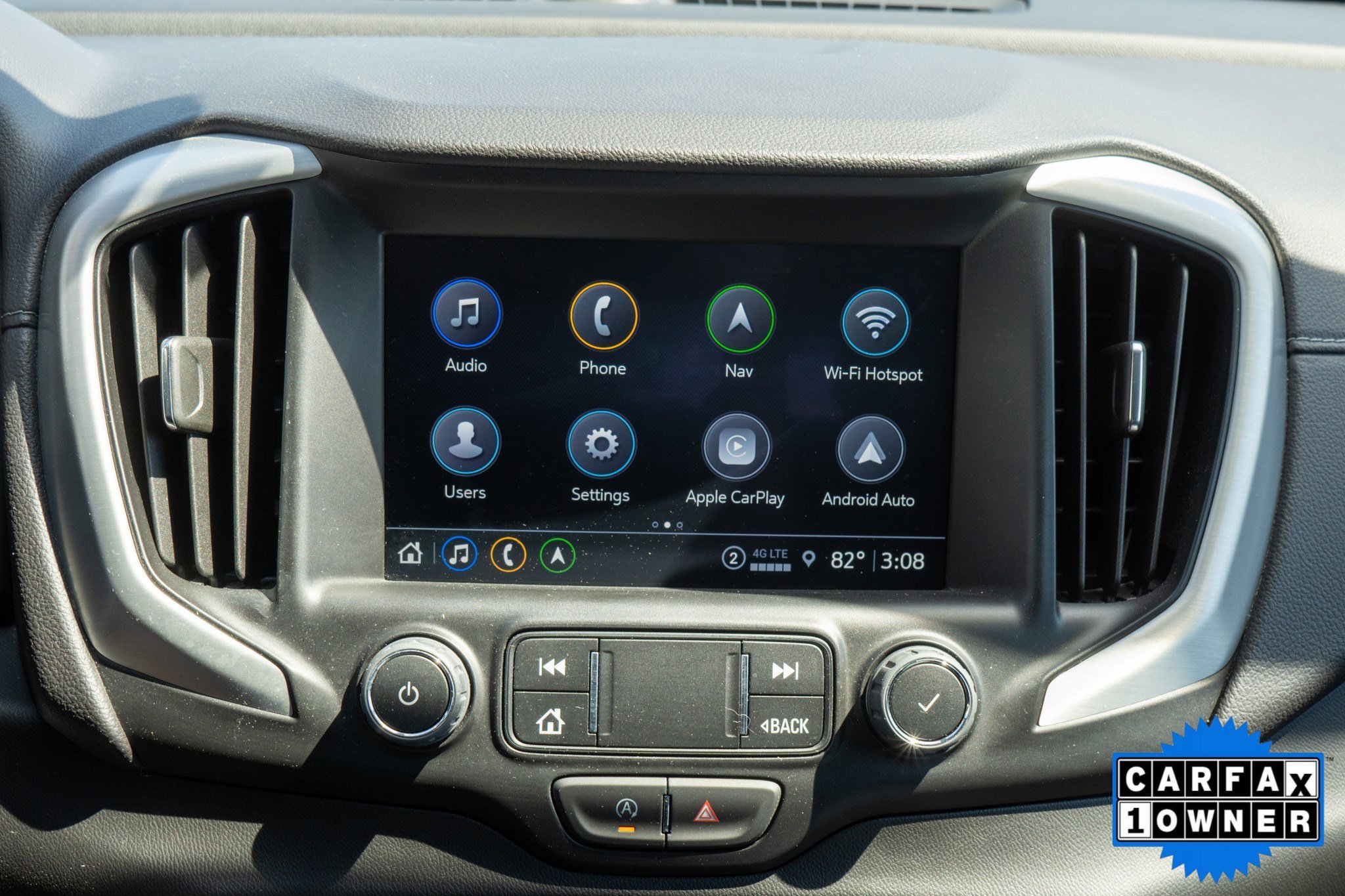 2023 GMC Terrain SLE - Photo 17