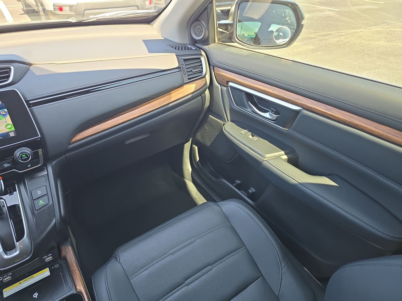 Used 2022 Black Honda Touring image 12