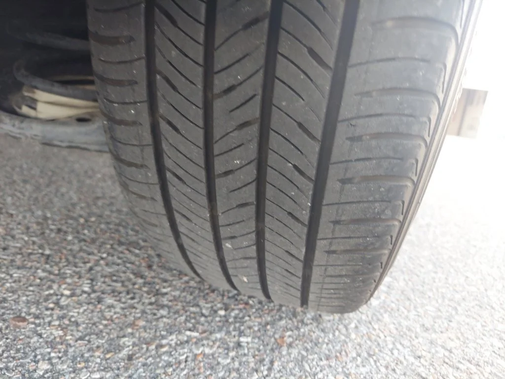 Used 2025 Black Nissan 2.5 SV image 11