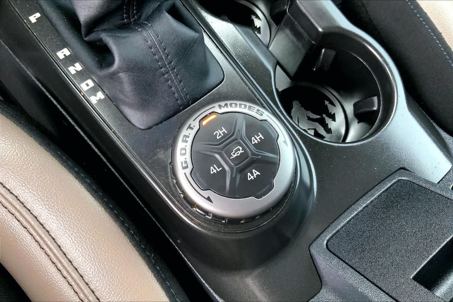 Used 2023 Cactus Gray Ford Wildtrak image 28