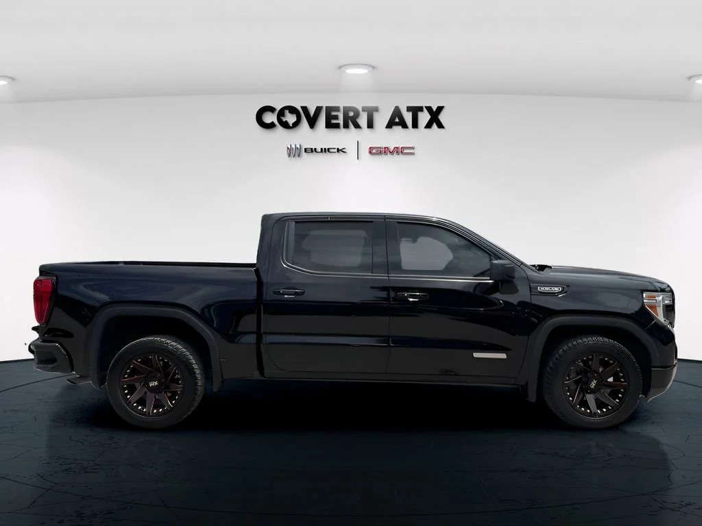 Used 2021 ONYX BLACK GMC Elevation image 9