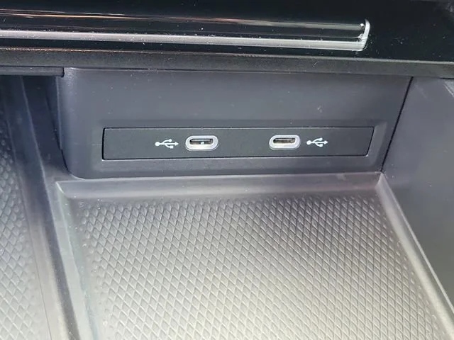 2024 Volkswagen Atlas SE w/Tech - Photo 36