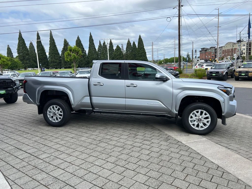 New 2026 Celestial Silver Metallic Toyota SR5 image 6