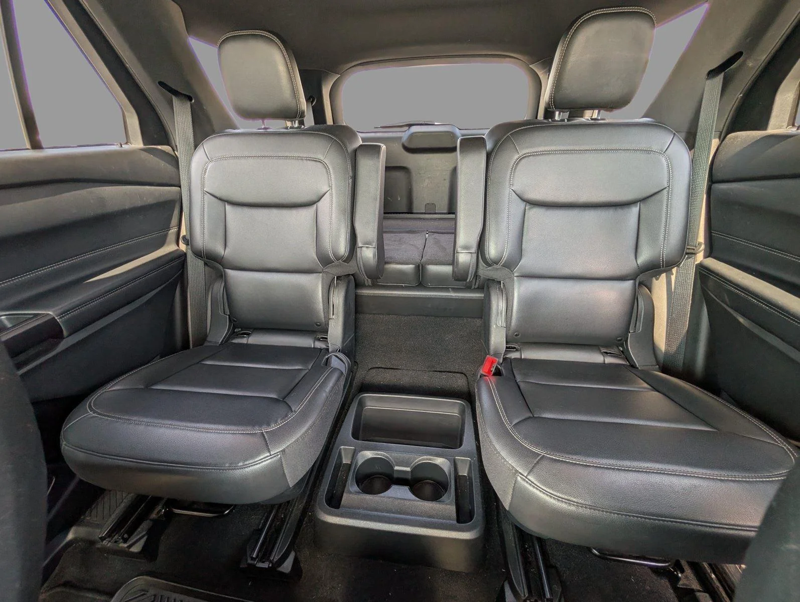 Used 2020 Iconic Silver Ford XLT image 13